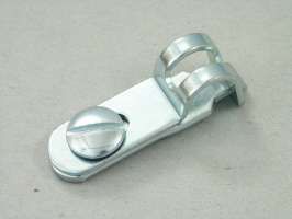 Befestigungsbride hinten für Streben ø 10.7-11.3 mm