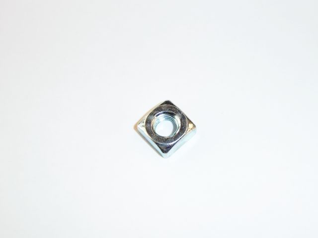 Mutter 4-Kant M6 X 1 mm